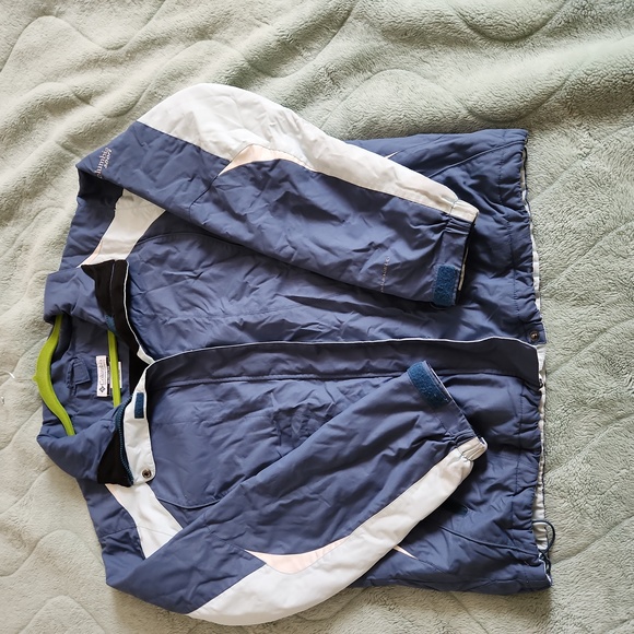 Columbia Jacket - Picture 2 of 9